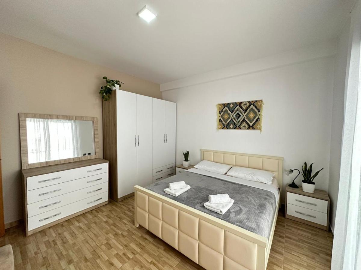 Trea Accomodations - Despacito Port Side Vlore Luaran gambar